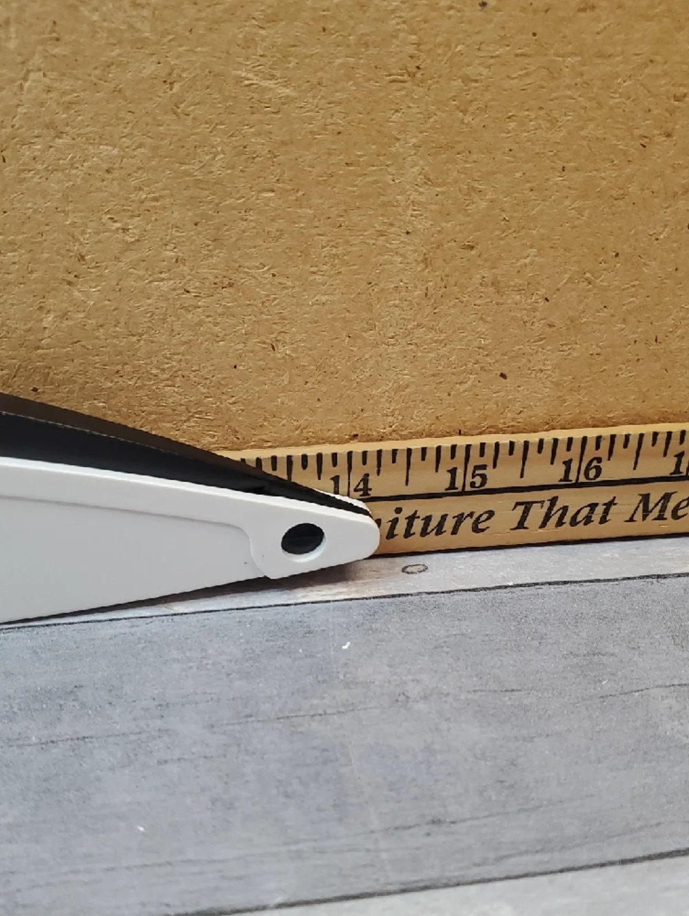 Pampered Chef Knife in Self Sharpening Case
